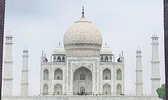 arsitektur taj mahal bangunan bersejarah